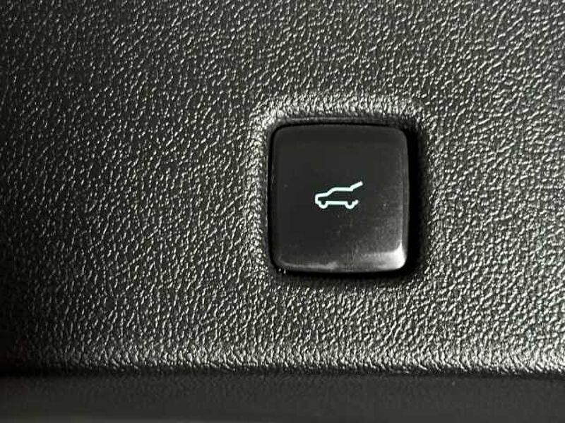 Ford Kuga Titanium X+Automatik+B&O+Kamera+Key-Free