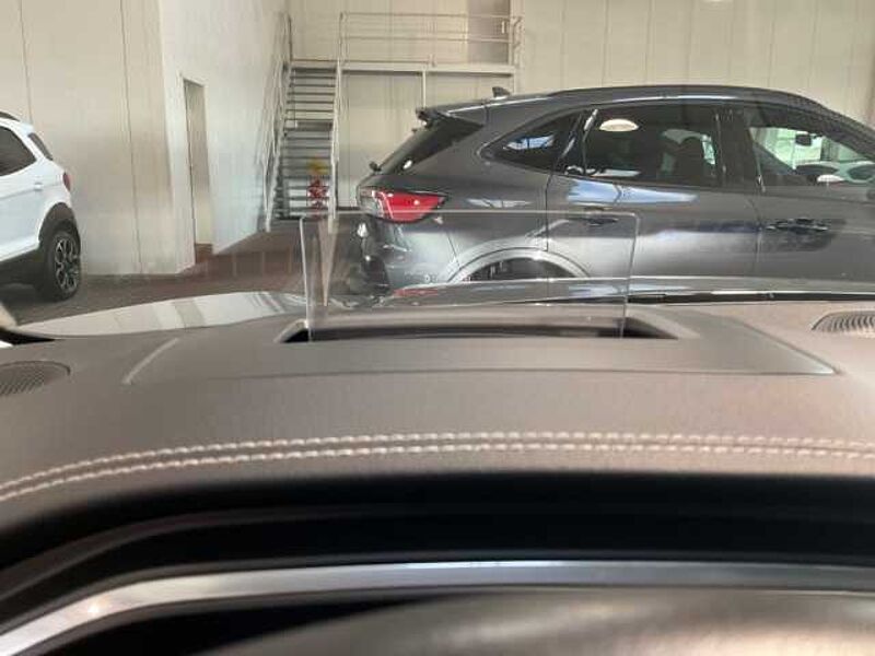 Ford Kuga Vignale FHEV AWD+elek. AHK+Pano+LED+B&O+Navi
