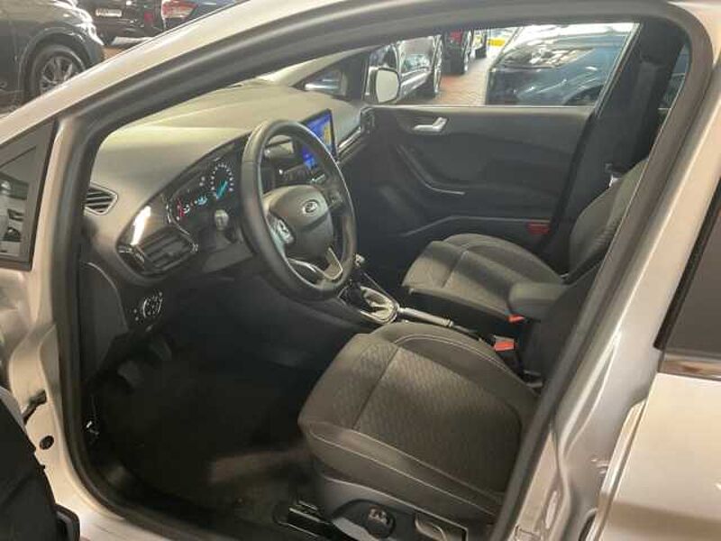 Ford Fiesta Titanium X RÜCKF. Winter-P. PDC. NAVI. Allwetterreifen