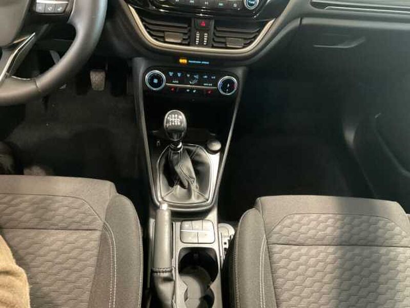 Ford Fiesta Titanium X RÜCKF. Winter-P. PDC. NAVI. Allwetterreifen