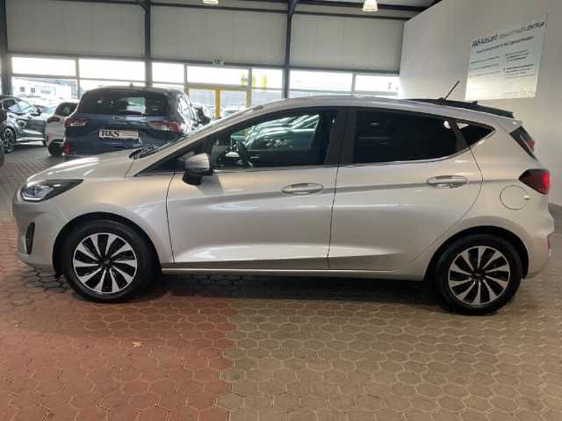 Ford Fiesta Titanium X RÜCKF. Winter-P. PDC. NAVI. Allwetterreifen