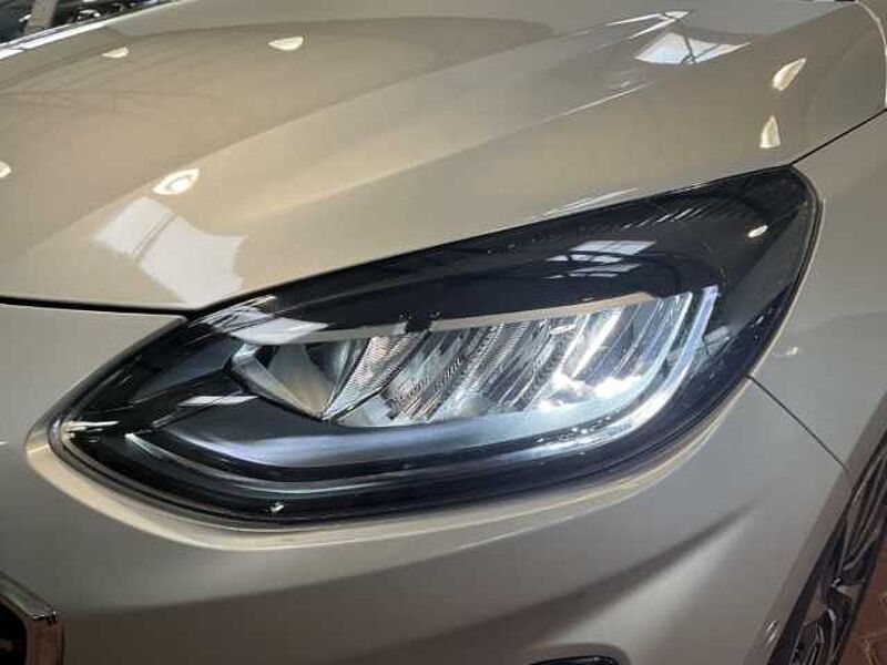 Ford Fiesta Titanium X RÜCKF. Winter-P. PDC. NAVI. Allwetterreifen