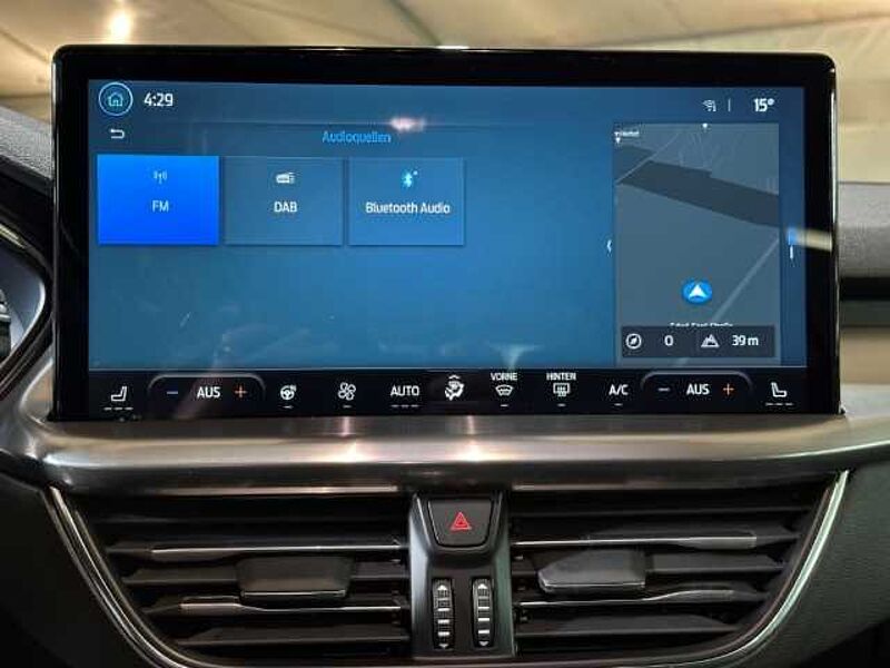 Ford Focus Titanium X+5J. Garantie*+Automatik+B&O