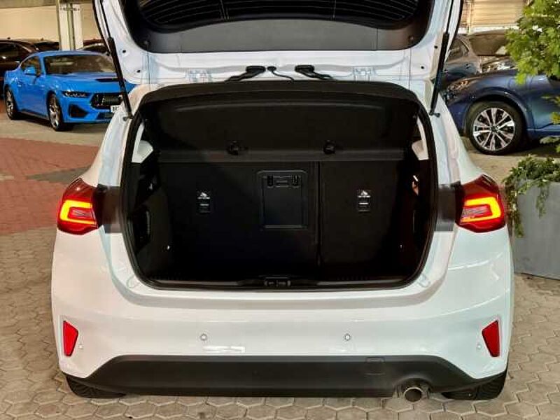 Ford Focus Titanium X+5J. Garantie*+Automatik+B&O