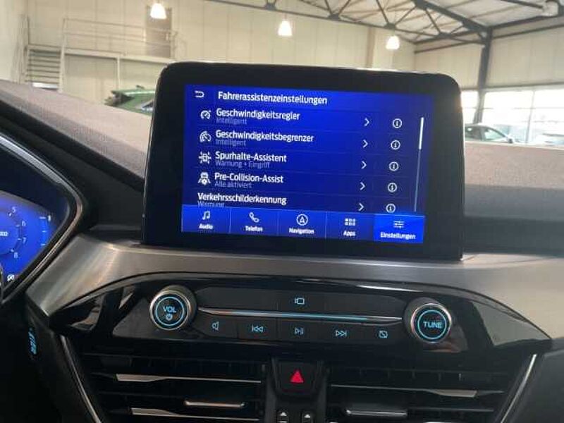 Ford Kuga Titanium X RÜCKF. NAVI. Winter-P. PDC. Allwetterreifen