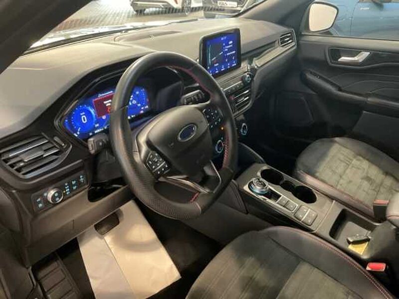 Ford Kuga ST-Line X NAVI. PDC. RÜCKF. Frontkamera + Sitzheizung