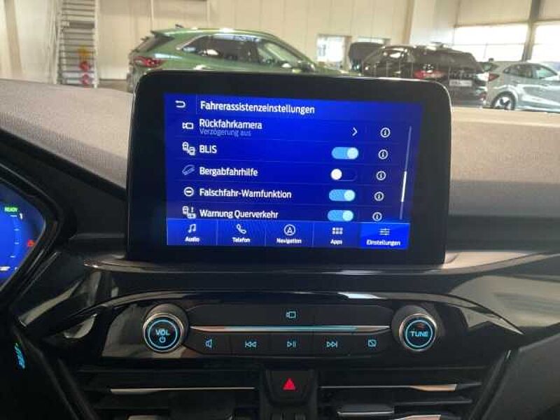 Ford Kuga ST-Line X NAVI. PDC. RÜCKF. Frontkamera + Sitzheizung