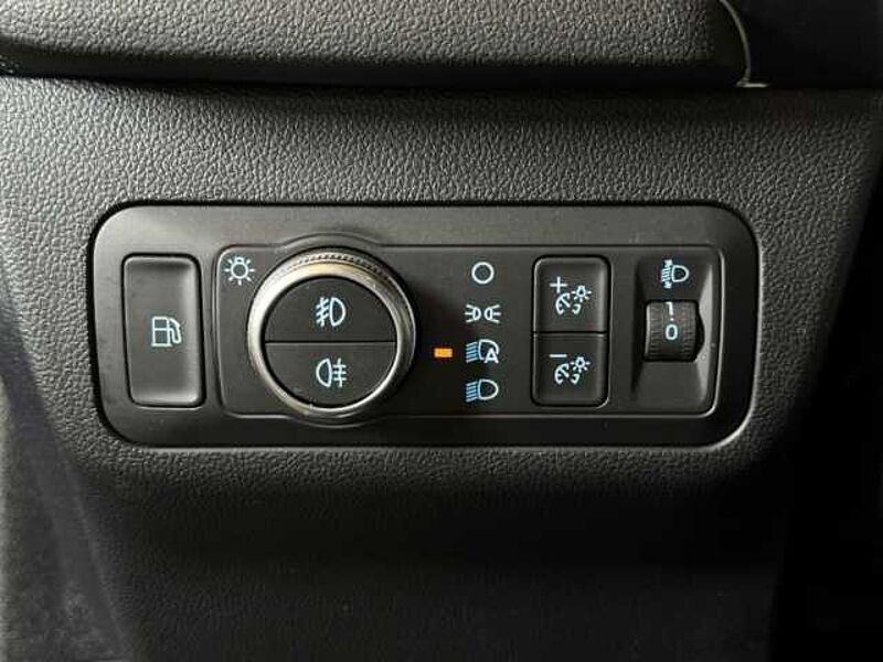 Ford Kuga Cool&Connect+Automatik+Navi+PDC+Winter-P.