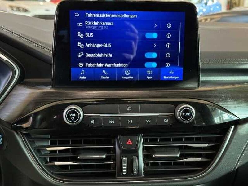 Ford Kuga Vignale+Automatik+AHK+B&O+Head-Up+Key-Free