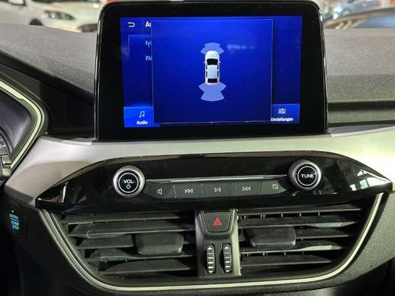Ford Kuga Cool&Connect+Automatik+Navi+PDC+Sitzheizung