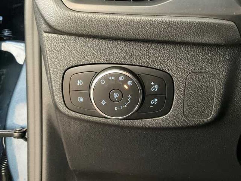 Ford Focus Turnier Active+Automatik+LED+Kamera+Navi