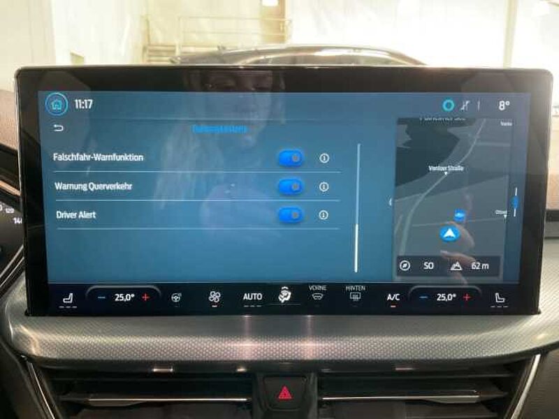 Ford Focus Turnier Active+Automatik+LED+Kamera+Navi