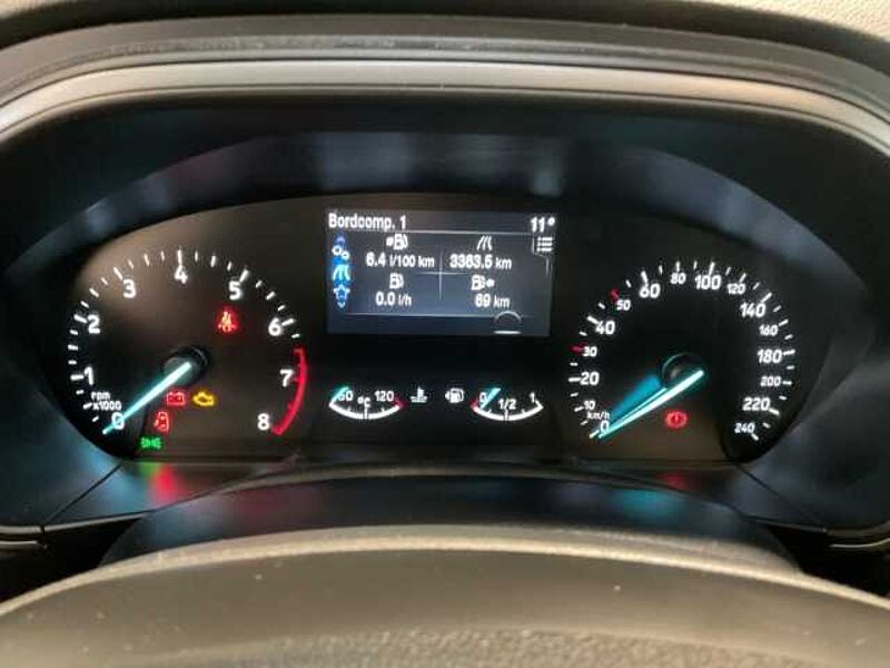 Ford Focus Cool & Connect Winter-P. PDC vorne + hinten