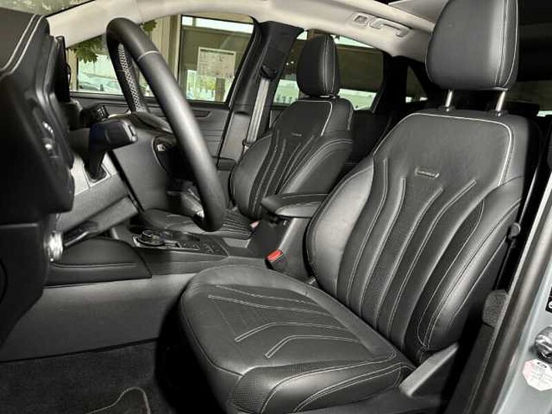 Ford Kuga Vignale+Pano+AHK+B&O+Head-Up+Key-Free