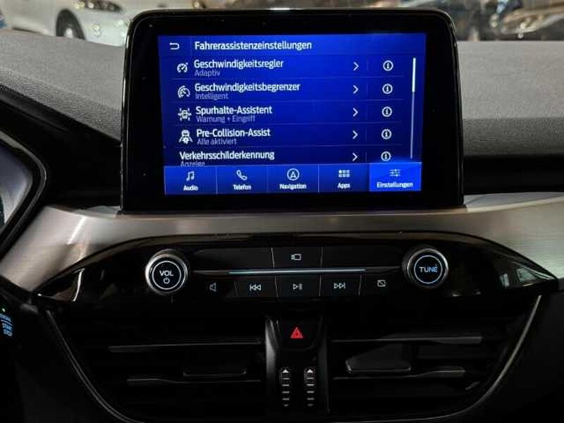 Ford Kuga Titanium+Automatik+Head-Up+Key-Free+Kamera