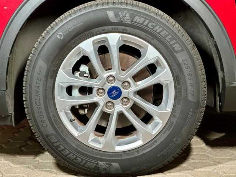 Ford Kuga Titanium+Automatik+Head-Up+Key-Free+Kamera