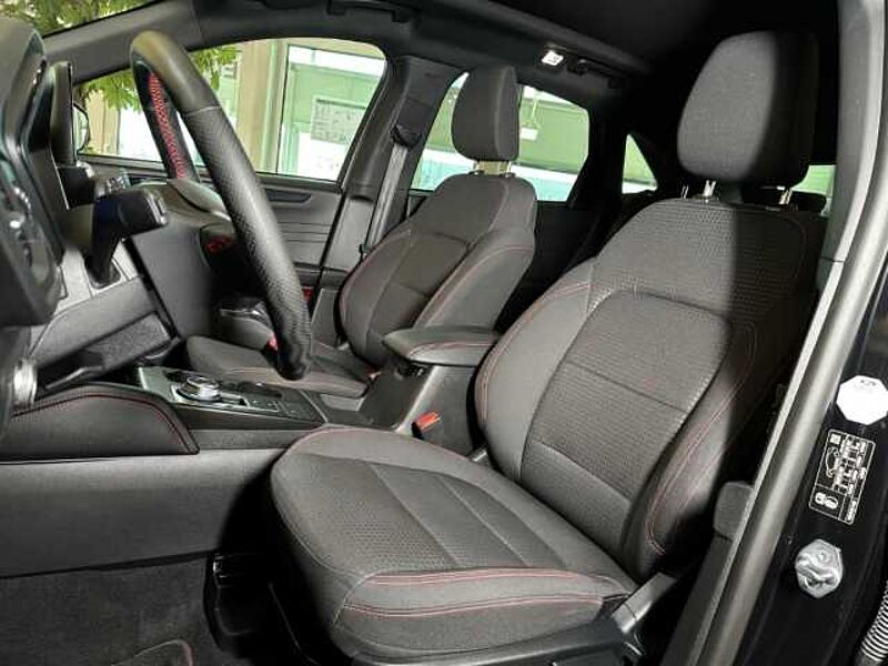 Ford Kuga ST-Line+Allrad+Pano+AHK+Key-Free+Kamera