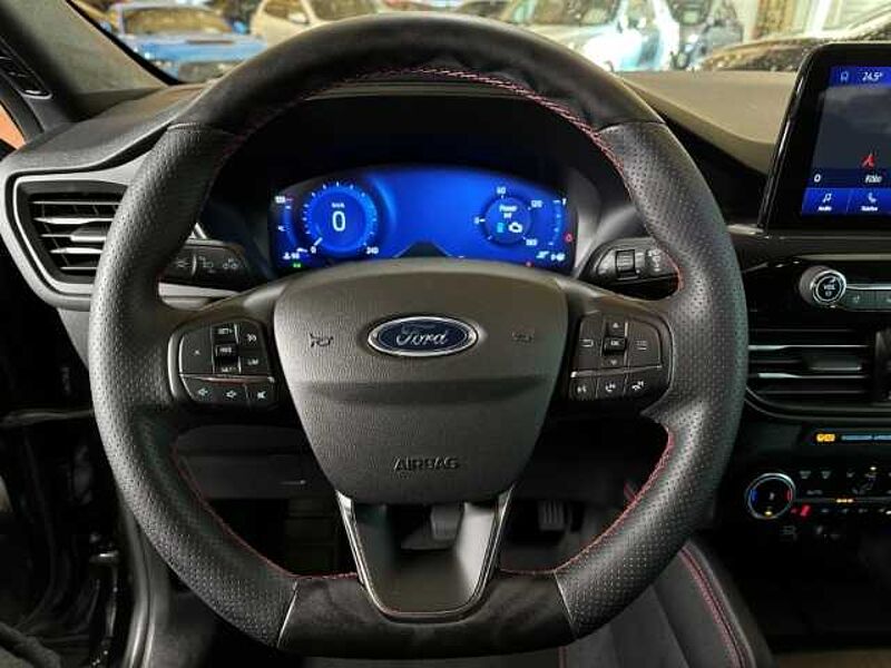 Ford Kuga ST-Line+Allrad+Pano+AHK+Key-Free+Kamera