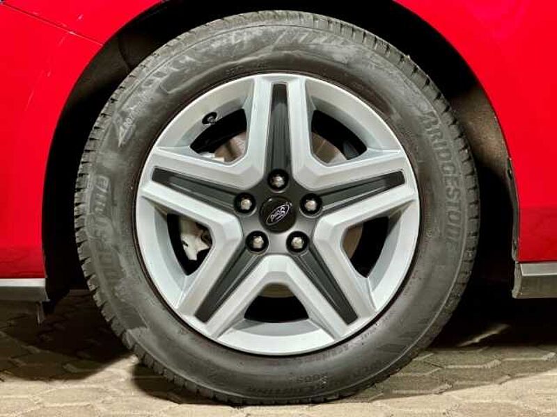 Ford Focus Cool&Connect+Parklpilot+Winter-P. +Tempo