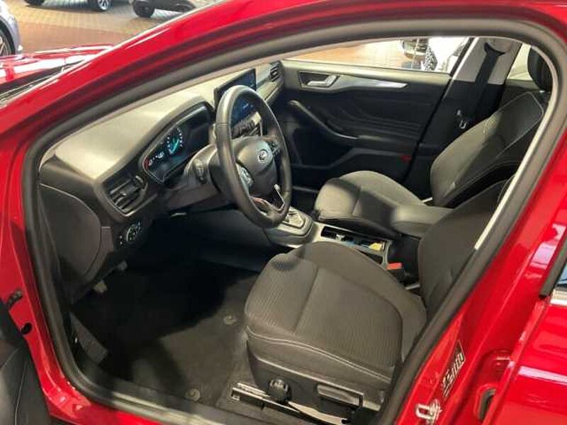 Ford Focus Turnier Titanium RÜCKF. Winter-P. NAVI. PDC