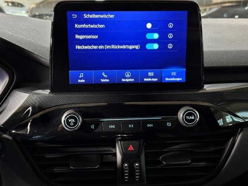 Ford Kuga ST-Line+Pano+Key-Free+Head-Up+Kamera