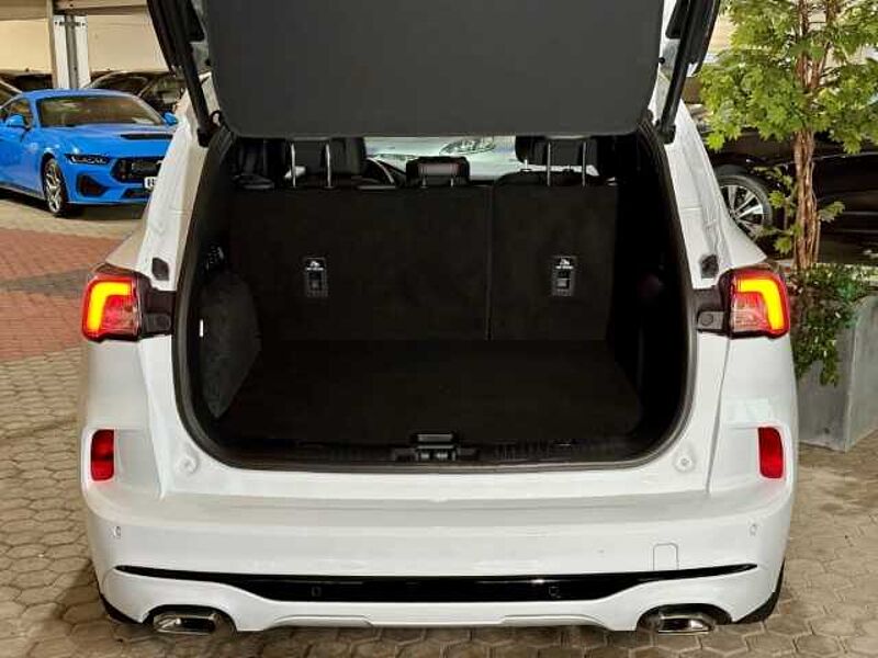 Ford Kuga ST-Line X+AHK+Pano+B&O+Head-Up+Key-Free