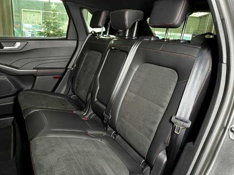 Ford Kuga ST-Line X+Pano+AHK+Head-Up+B&O+Key-Free