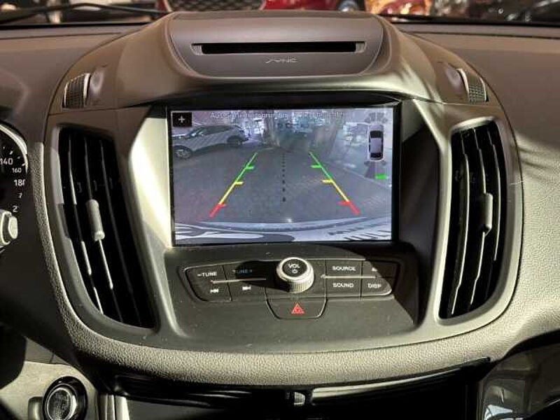 Ford Kuga Titanium+Kamera+Navi+Key-Free+Winter-P.