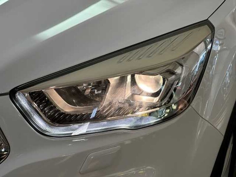 Ford Kuga Titanium+Kamera+Navi+Key-Free+Winter-P.