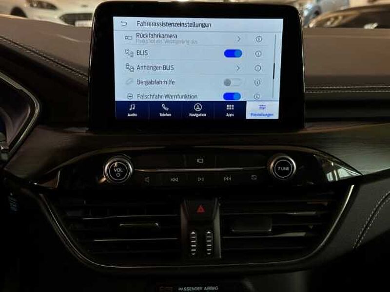 Ford Kuga Vignale+AHK+B&O+Head-Up+Key-Free+Kamera