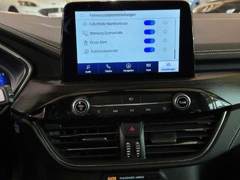 Ford Kuga Vignale+AHK+B&O+Head-Up+Key-Free+Kamera