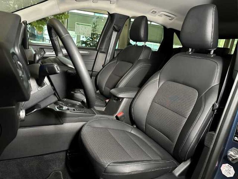 Ford Kuga Titanium X+Automatik+AHK+Kamera+B&O+Navi