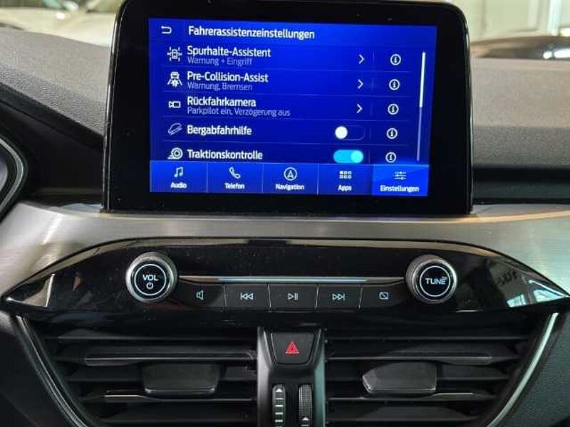 Ford Kuga Titanium X+Automatik+AHK+Kamera+B&O+Navi