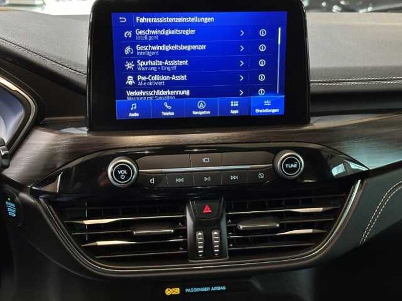 Ford Kuga Vignale+Pano+AHK+B&O+Head-Up+Key-Free