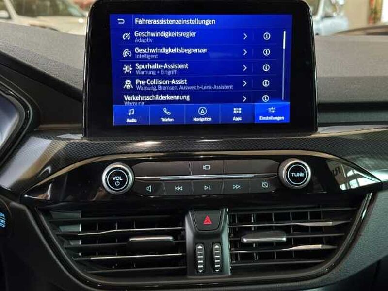 Ford Kuga ST-Line X+Automatik+AHK+B&O+Kamera+Navi