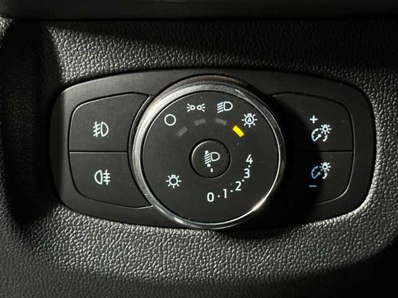 Ford Tourneo Courier Titanium+Navi+Kamera+Klima+Tempo