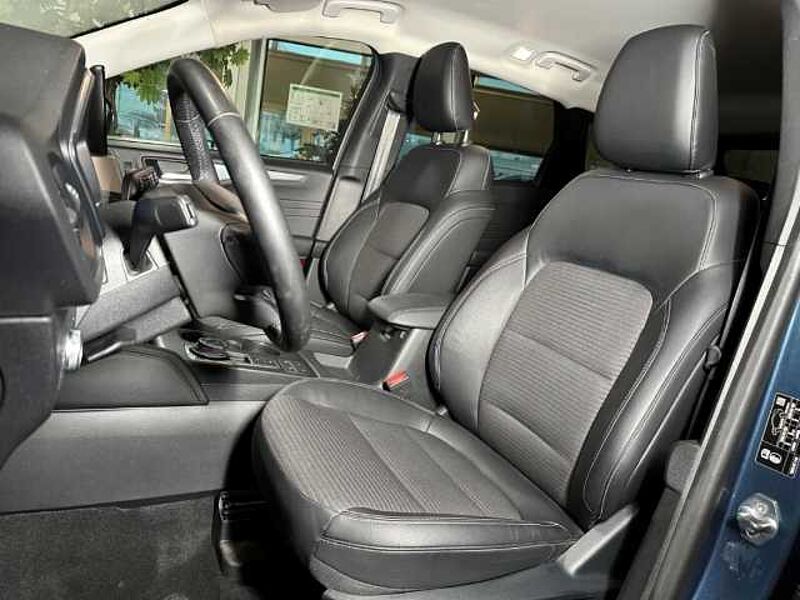 Ford Kuga Titanium X+Kamera+B&O+Key-Free+BLIS+Navi