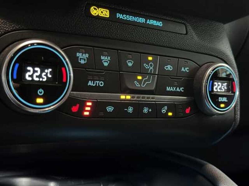 Ford Kuga Titanium X+Kamera+B&O+Key-Free+BLIS+Navi