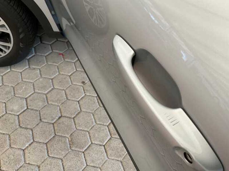 Ford Kuga PHEV Titanium-X+Rückfahrkamera+Sitzheizung PHEV Titanium-X+Rückfahrkamera+Sitzheizung